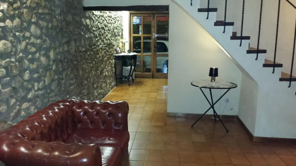 L'Argolla Hotel-Pizzeria Santa Coloma De Farners 2*,