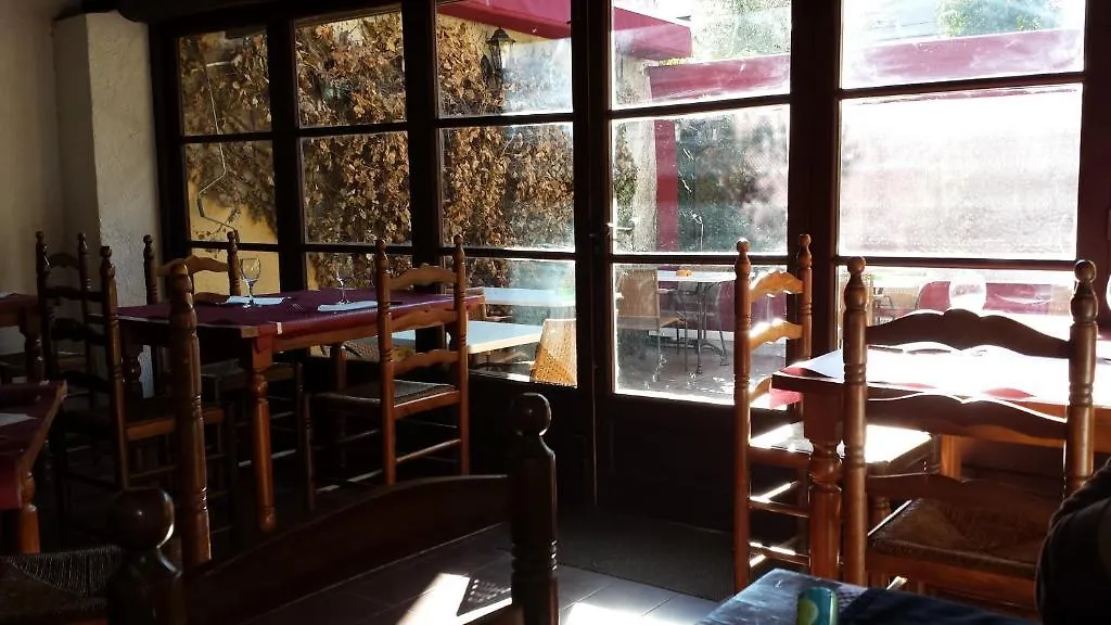 L'Argolla Hotel-Pizzeria Santa Coloma De Farners Pensión
